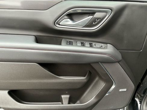 Used 2022 Chevrolet Tahoe RST image 14