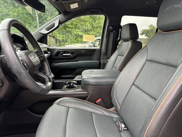 Certified 2026 GMC Yukon AT4 w/ LPO, Floor Liner Package AWD/4WD image 38