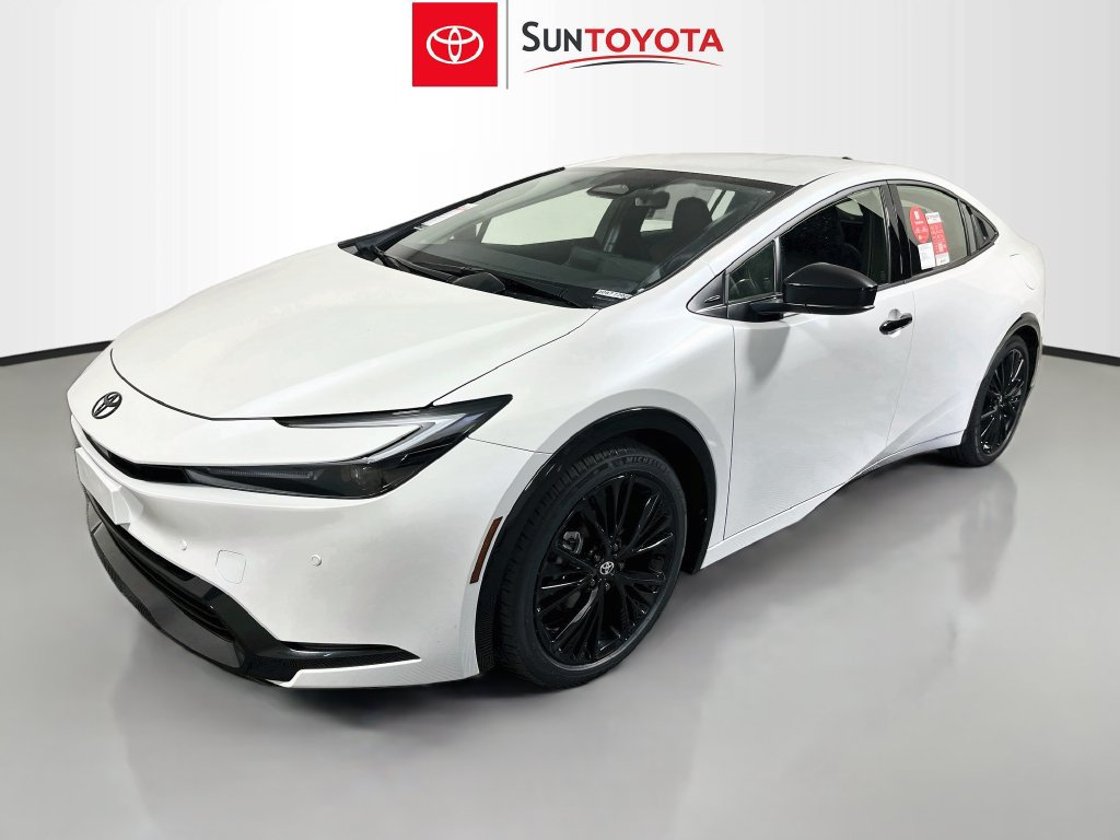 New 2027 Toyota Prius FWD image 7