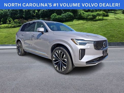 Certified 2026 Volvo XC90 B6 Plus AWD/4WD image 1