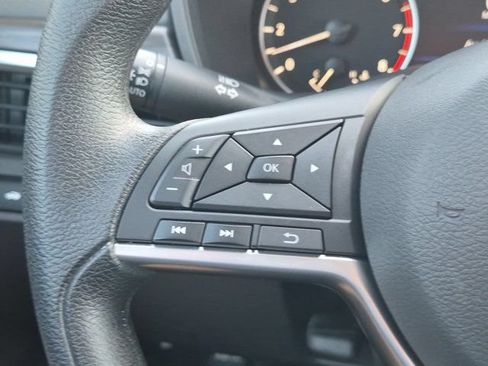 Used 2025 Nissan Altima 2.5 SV FWD image 20