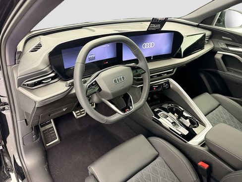New 2026 Audi SQ5 Premium Plus AWD/4WD image 9