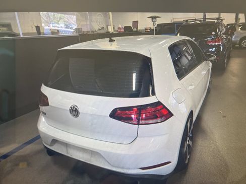Used 2018 Volkswagen GTI S FWD image 2