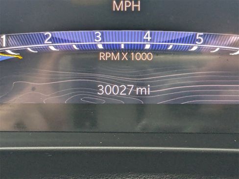 Used 2024 Jeep Grand Cherokee Laredo X image 36