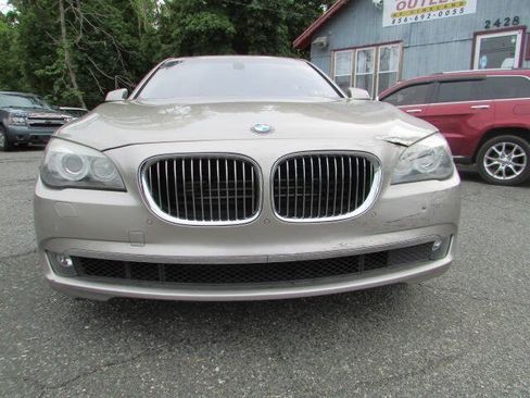 Used 2012 BMW ActiveHybrid 7 Li RWD image 2