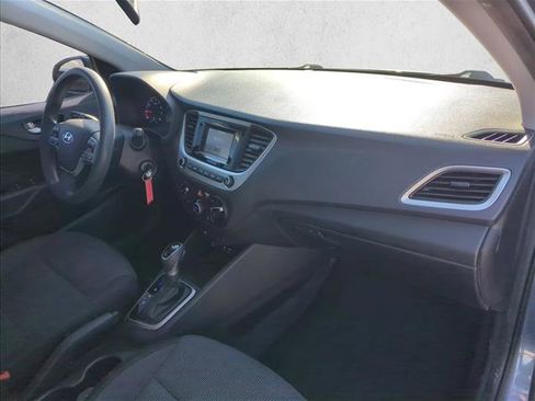 Used 2019 Hyundai Accent SE FWD image 26