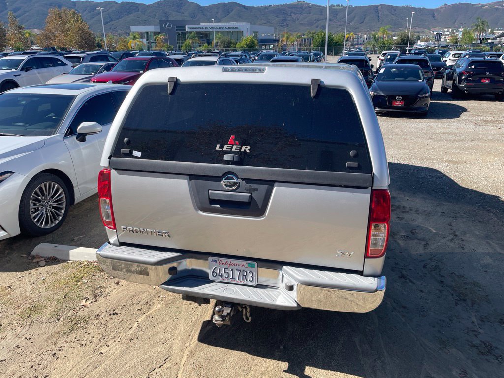 Used 2018 Nissan Frontier SV RWD image 6