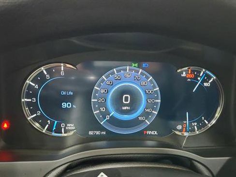 Used 2019 Cadillac Escalade Premium Luxury RWD image 15