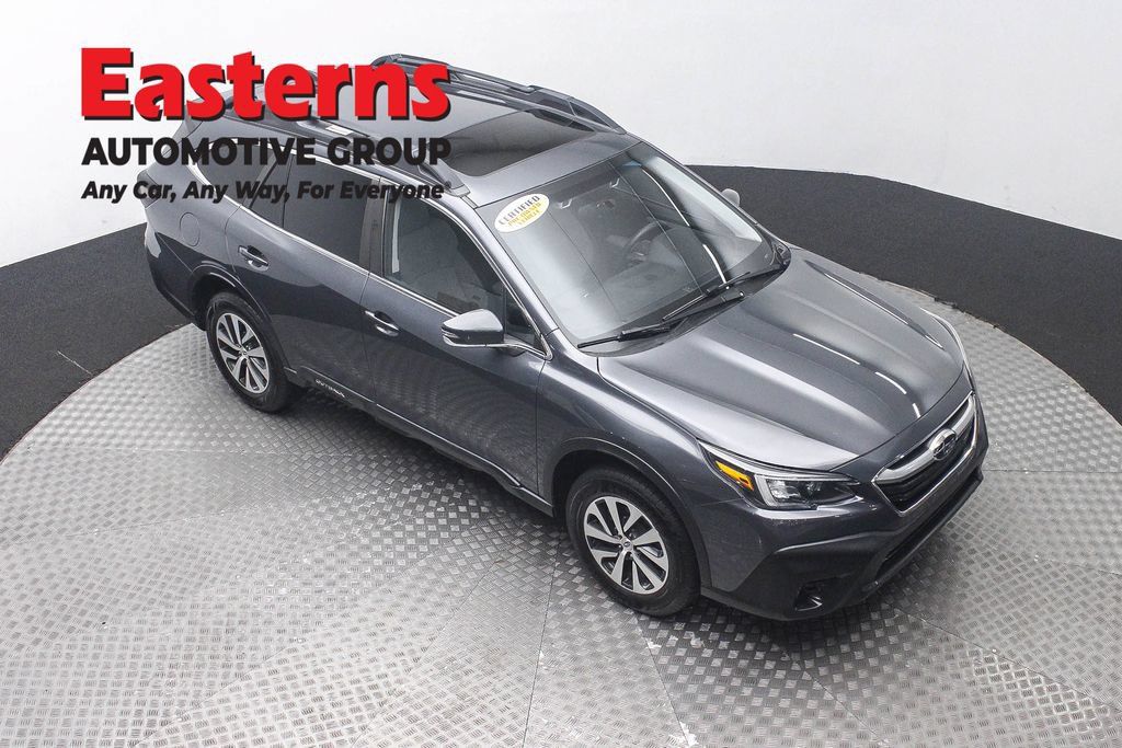 Used 2022 Subaru Outback Premium AWD/4WD image 3