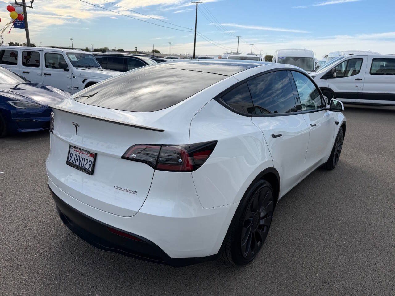 Used 2023 Tesla Model Y Performance AWD/4WD image 6