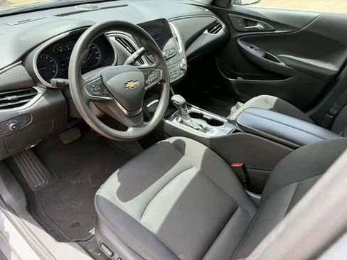 Used 2024 Chevrolet Malibu LT FWD image 7