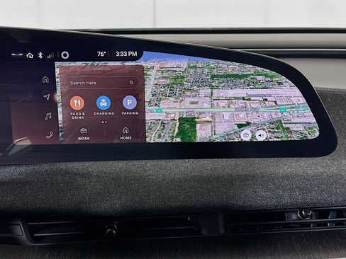 Used 2024 Lucid Air Pure RWD image 22