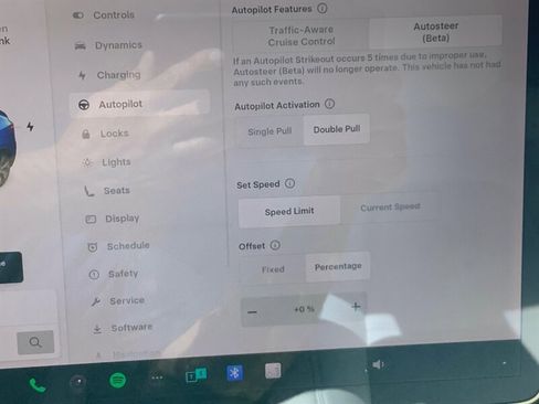 Used 2020 Tesla Model Y Long Range image 19