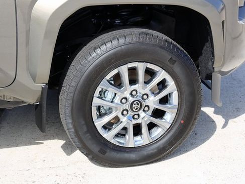 New 2025 Toyota Tacoma Limited image 9