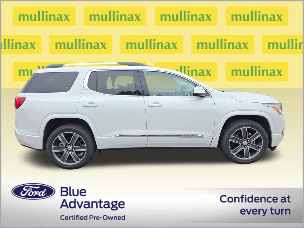 Used 2019 GMC Acadia Denali w/ Technology Package AWD/4WD image 2