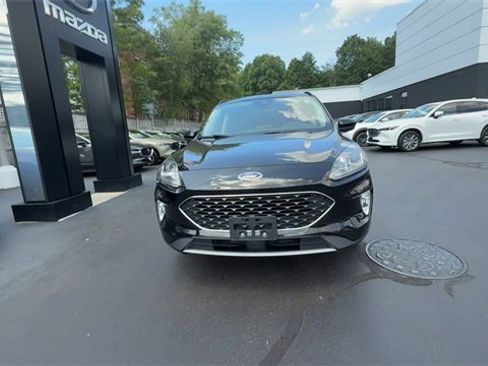 Used 2022 Ford Escape SEL w/ Technology Package image 3