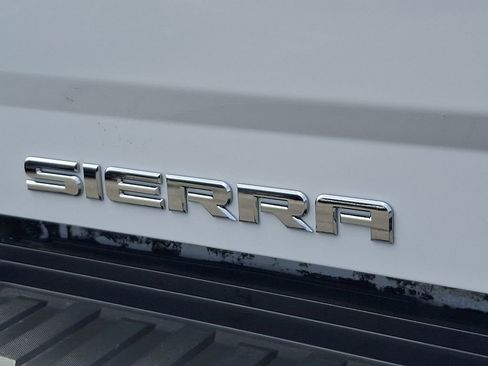 Used 2019 GMC Sierra 2500 Denali w/ Duramax Plus Package AWD/4WD image 31
