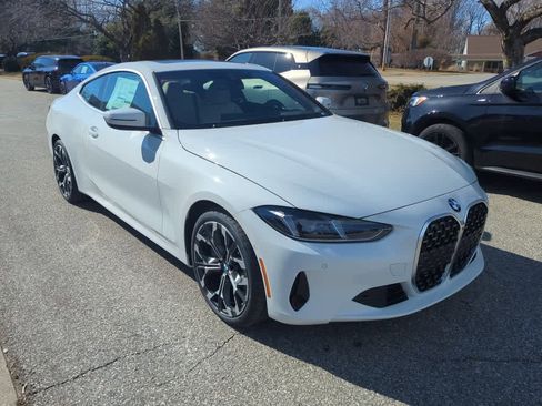 Used 2025 BMW 430i xDrive Coupe w/ Convenience Package image 4