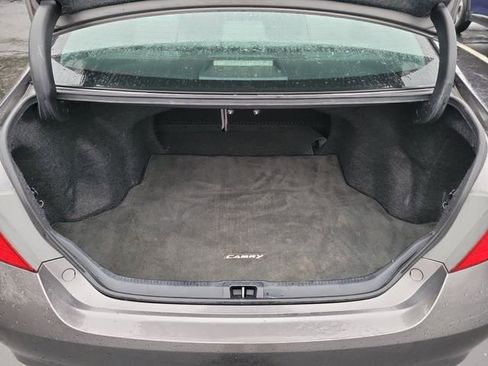 Used 2017 Toyota Camry LE image 17