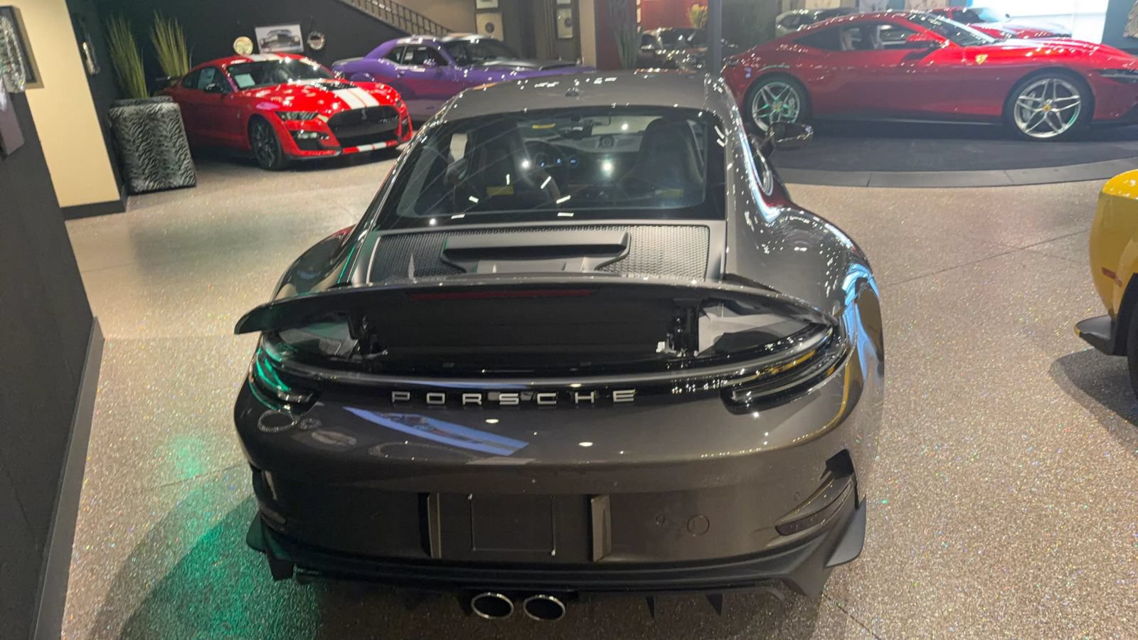 Used 2024 Porsche 911 GT3 RWD image 14