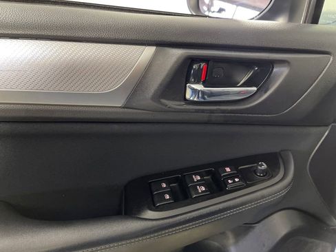 Used 2019 Subaru Legacy 2.5i Premium image 16