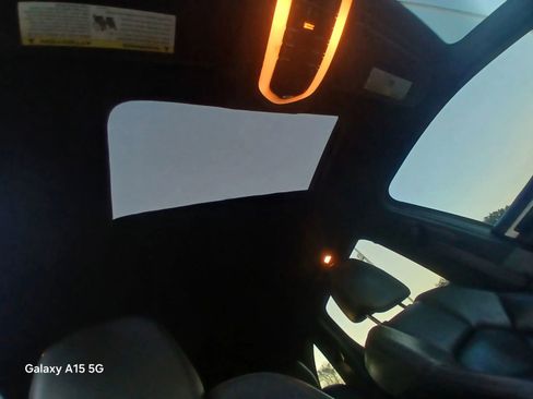 Used 2011 Porsche Cayenne image 18