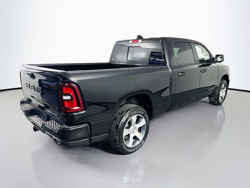 New 2026 RAM 1500 Express AWD/4WD image 7