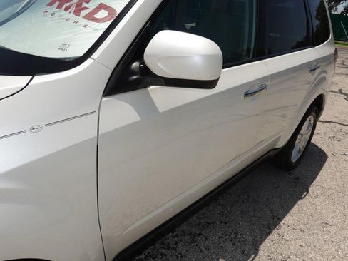Used 2010 Subaru Forester 2.5X Limited AWD/4WD image 10