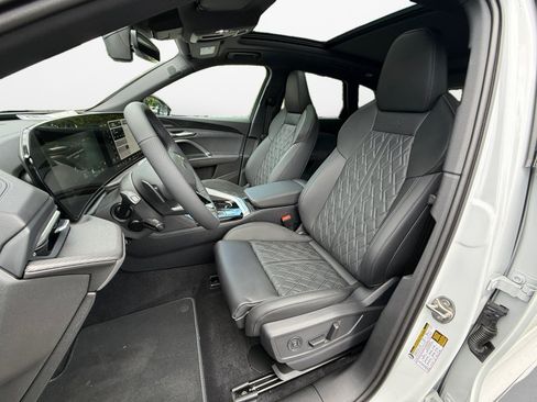 New 2026 Audi SQ5 Premium Plus AWD/4WD image 9