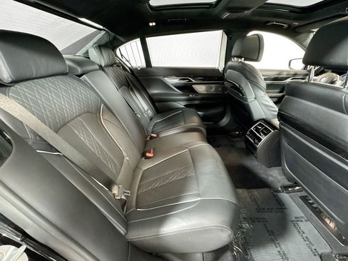 Used 2019 BMW M760i xDrive w/ Luxury Rear Seating Package image 27