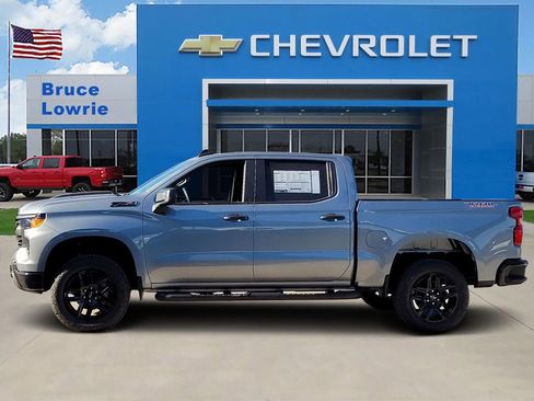 New 2026 Chevrolet Silverado 1500 Custom Trail Boss w/ Turbomax Blackout Package image 2