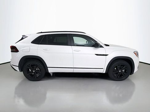 New 2026 Volkswagen Atlas Cross Sport SEL R-Line AWD/4WD image 8