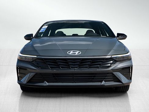 New 2026 Hyundai Elantra Sport image 2
