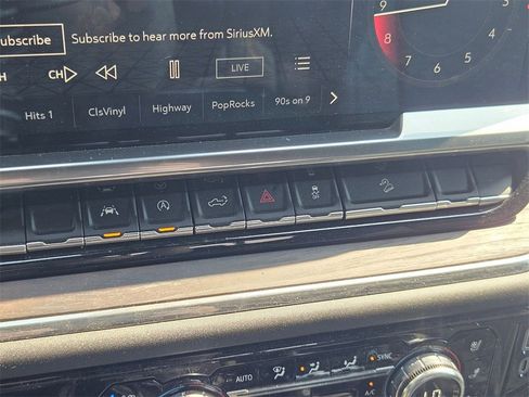 Used 2023 GMC Sierra 1500 SLT w/ SLT Premium Package image 27