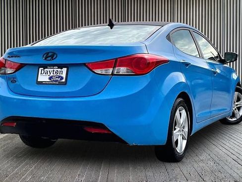 Used 2013 Hyundai Elantra GLS FWD image 2