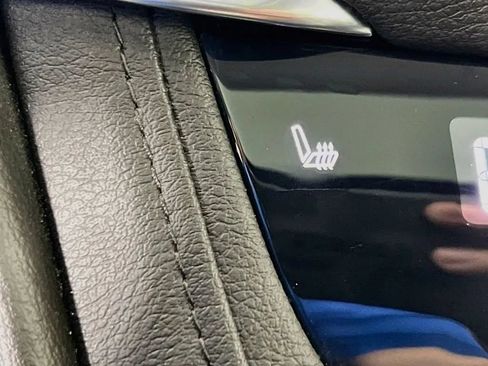 Used 2019 Cadillac XT5 Luxury FWD image 21
