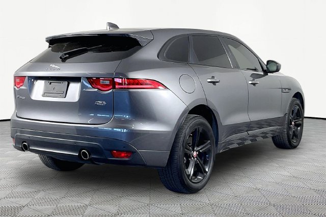 Used 2017 Jaguar F-PACE R-Sport AWD/4WD image 5