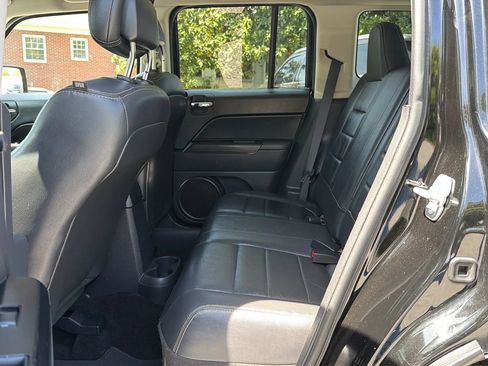 Used 2015 Jeep Patriot High Altitude image 12