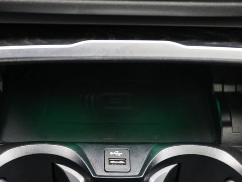 Used 2024 BMW 330i xDrive Sedan w/ Convenience Package image 26