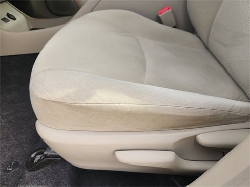 Used 2013 Toyota Prius Two image 30