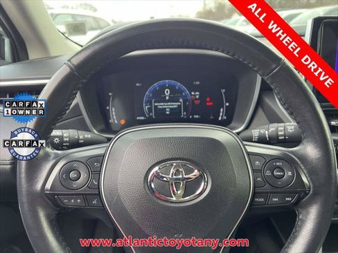 Used 2024 Toyota Corolla Cross XLE AWD/4WD image 26
