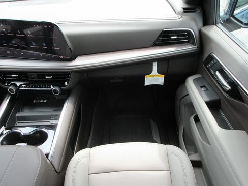 New 2026 Chevrolet Tahoe LT AWD/4WD image 18