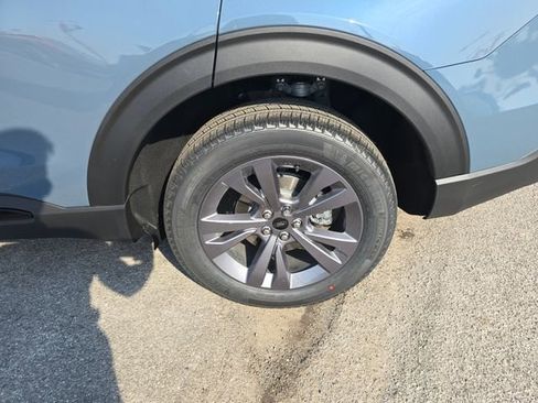 New 2026 Ford Explorer Active AWD/4WD image 13