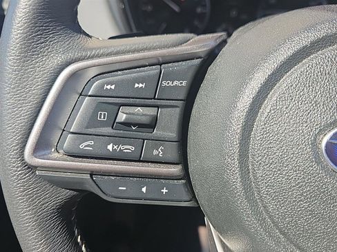 Used 2025 Subaru Outback Premium image 18