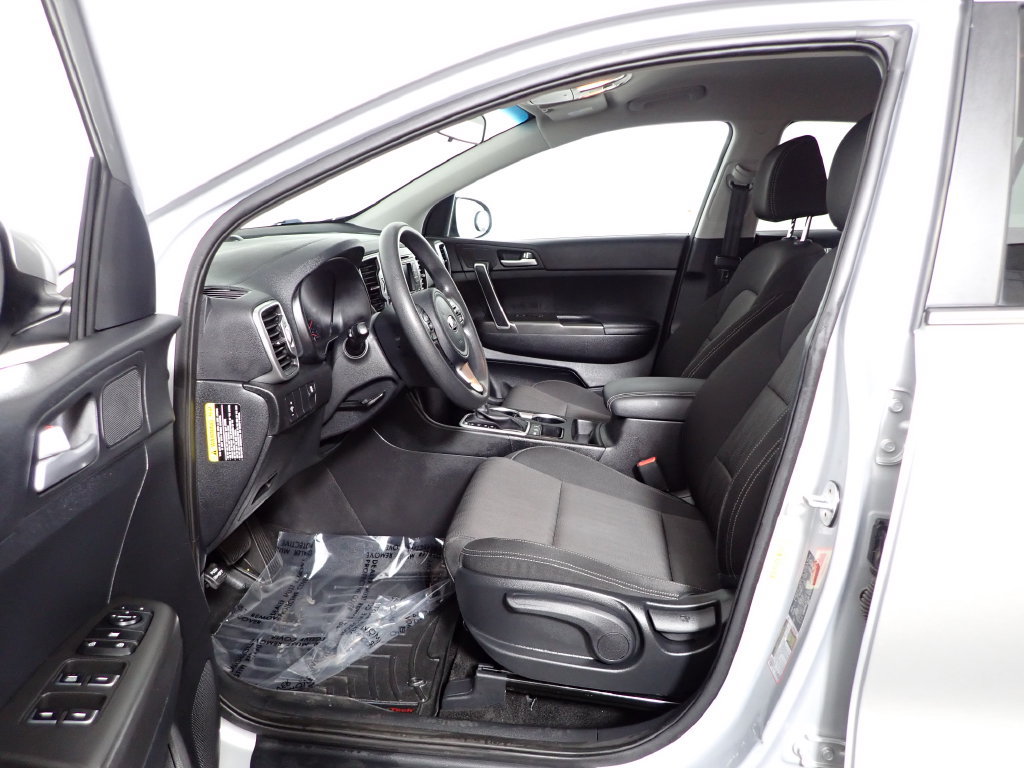 Used 2019 Kia Sportage LX AWD/4WD image 19