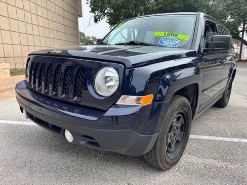 Used 2016 Jeep Patriot Sport image 29