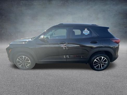 Used 2025 Chevrolet TrailBlazer LT FWD image 5
