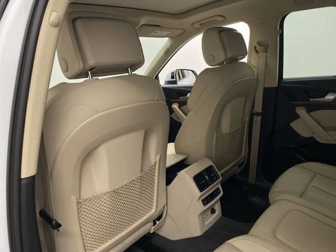 Used 2022 Audi Q5 e Prestige image 16