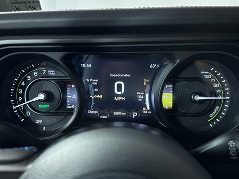 Used 2024 Jeep Wrangler Unlimited Rubicon 4xe image 12