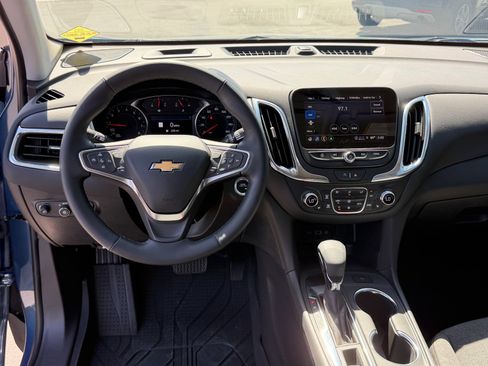 Used 2024 Chevrolet Equinox LT image 13